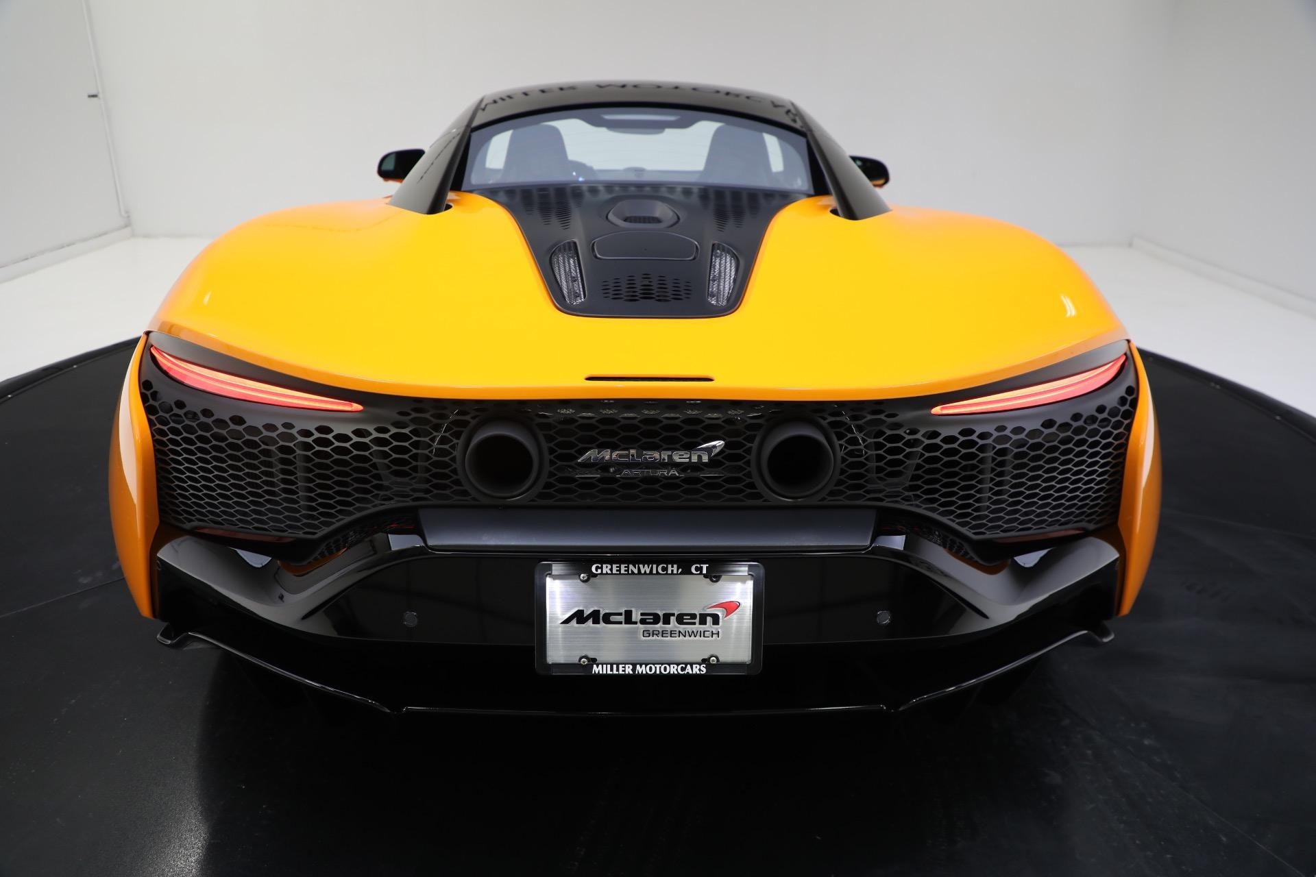 McLaren Artura rear view